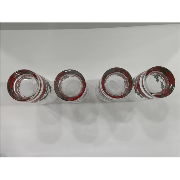 Set Of 4 Vintage Drinking Christmas Glasses Tumblers Holly Berry Holiday - Picture 4 of 4